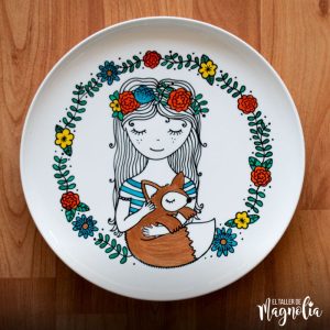 Plato Decorativo - Niña y Zorrito