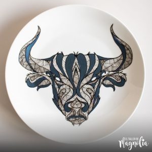 Plato Pintado a mano - Loza ilustrada - Pintura en loza